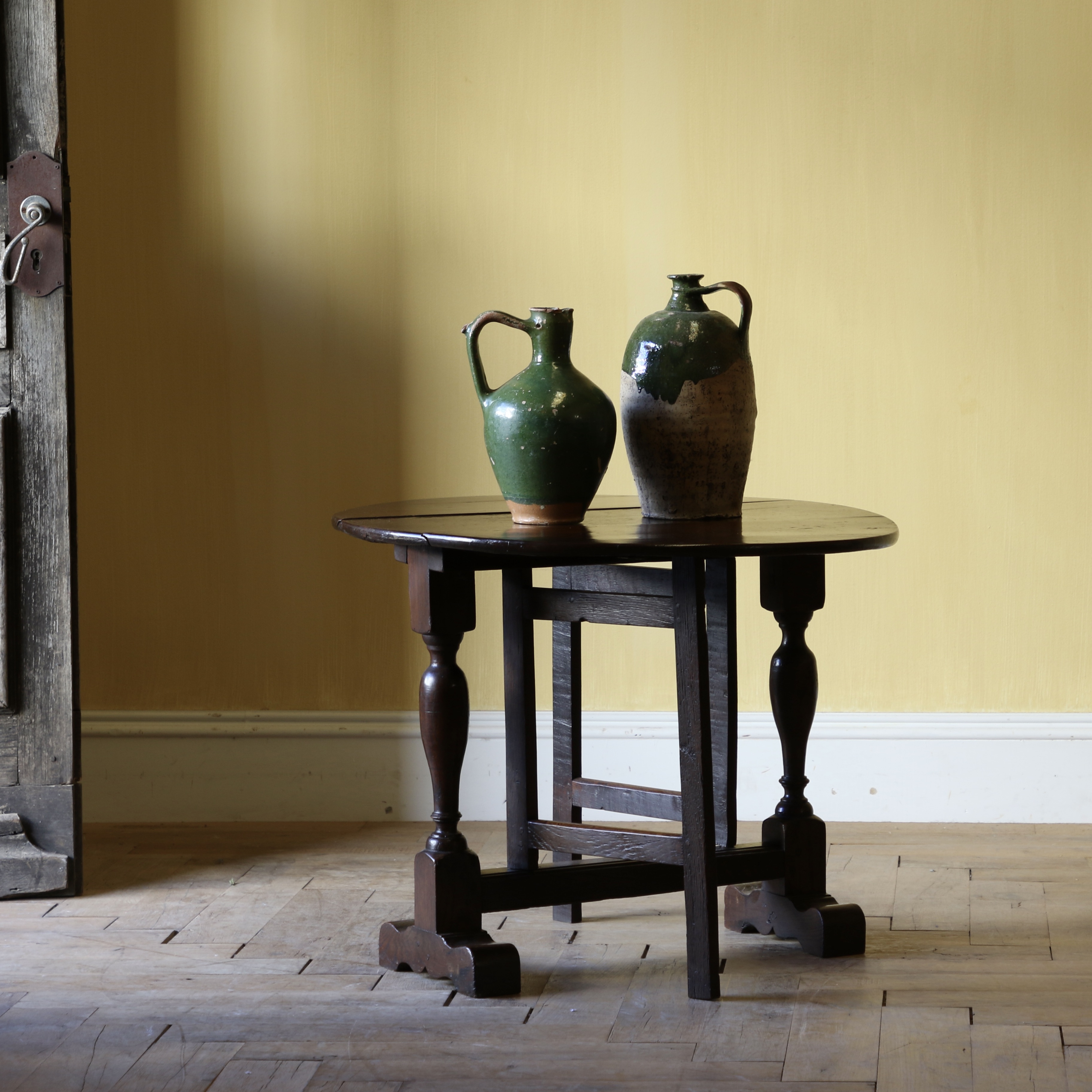 An English Oak Gate Leg Table